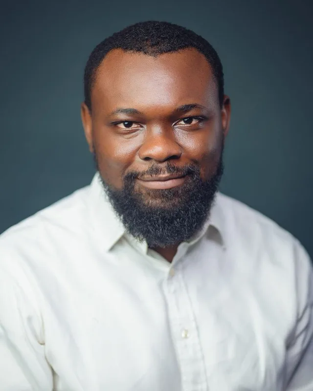 Akinola Falomo
